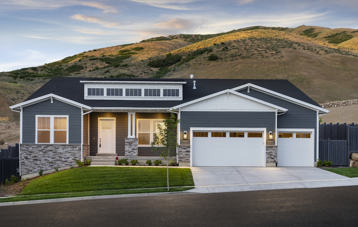 14 Craftsman Homes: A Perfect Modern Twist on the Style | Build Beautiful, image size:1150x731