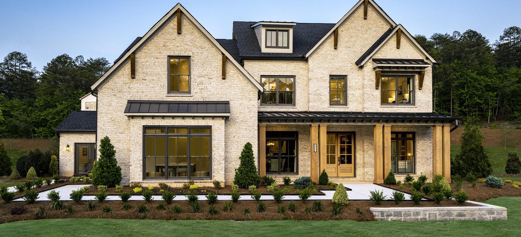 24 Trendy Contemporary Farmhouse Exterior Styles | Build Beautiful, image size:1680x767