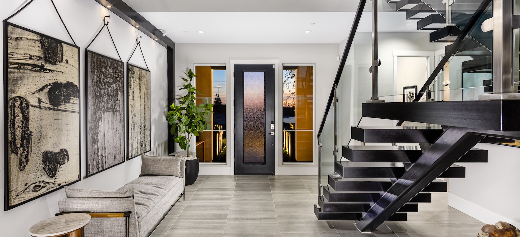 10 Foyer Design Ideas for Making a Great First Impression | Build Beautiful, image size:1680x767