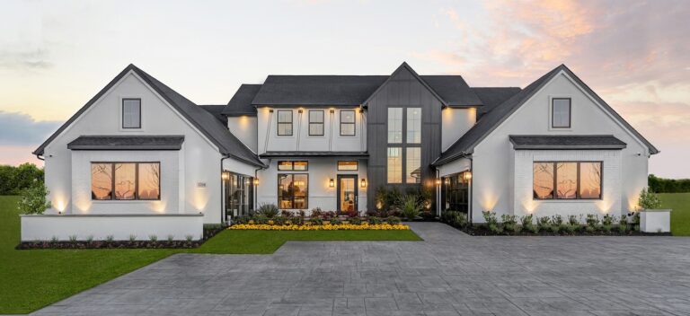 House on the hill トート　Argyle Toll Brothers Announces New Luxury Home Community Coming Soon to